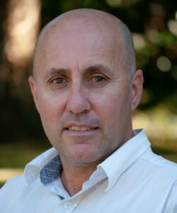 Yves Niort